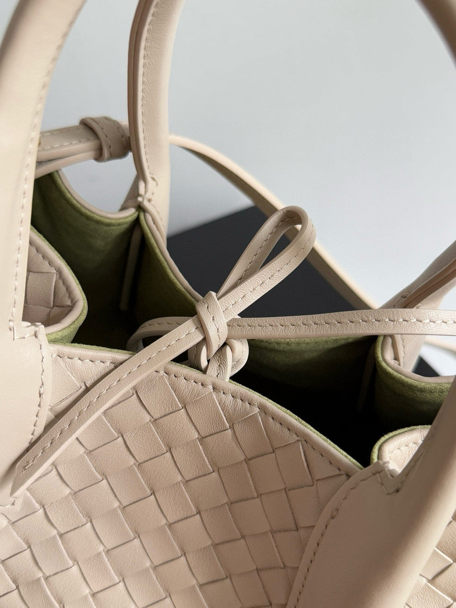 Bags? Bott V Small Pinacoteca Bag Elegant Everyday Designer Handbag