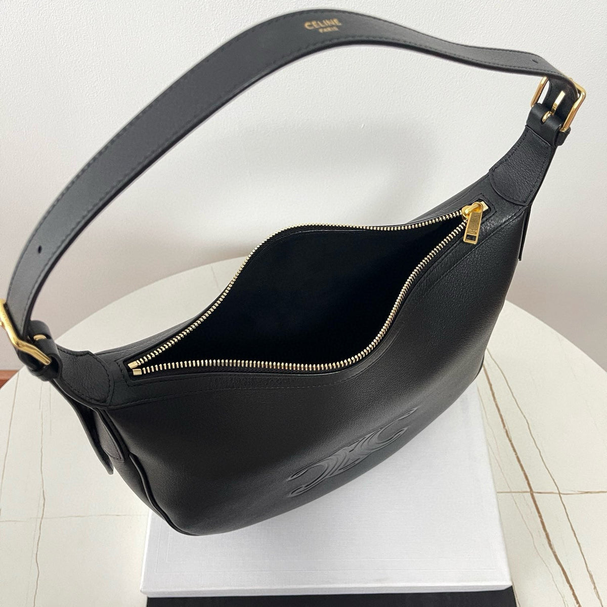 Bags- Cel Medium Heloise Bag Elegant Everyday Designer Handbag