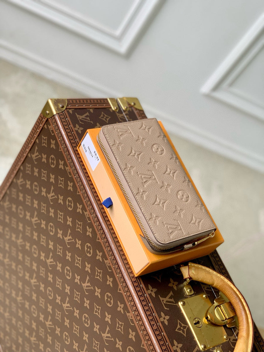 Louis Vuitton Wallets- Louis Vuitton Lou Zippy Wallet Compact Luxury Card Wallet
