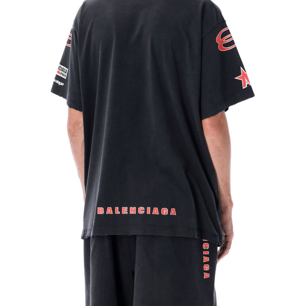 Balenciaga premium t-shirts & polos detail and craftsmanship close-up