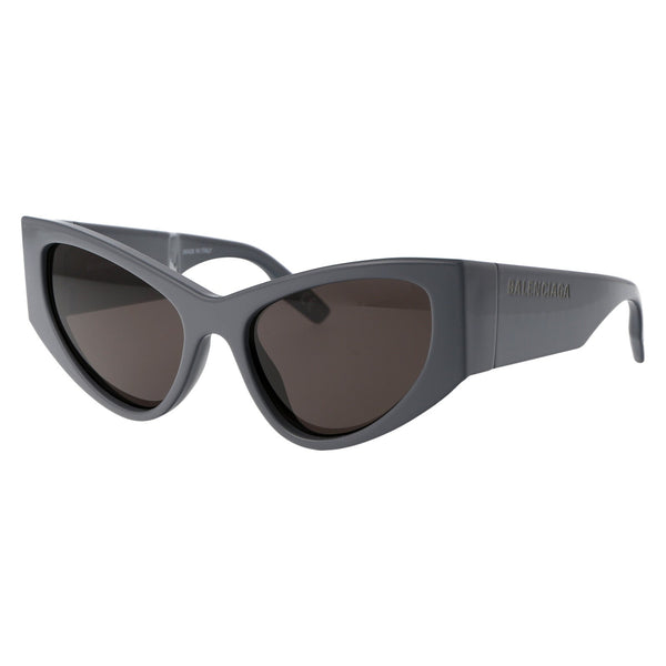Balenciaga premium sunglasses detail and craftsmanship close-up