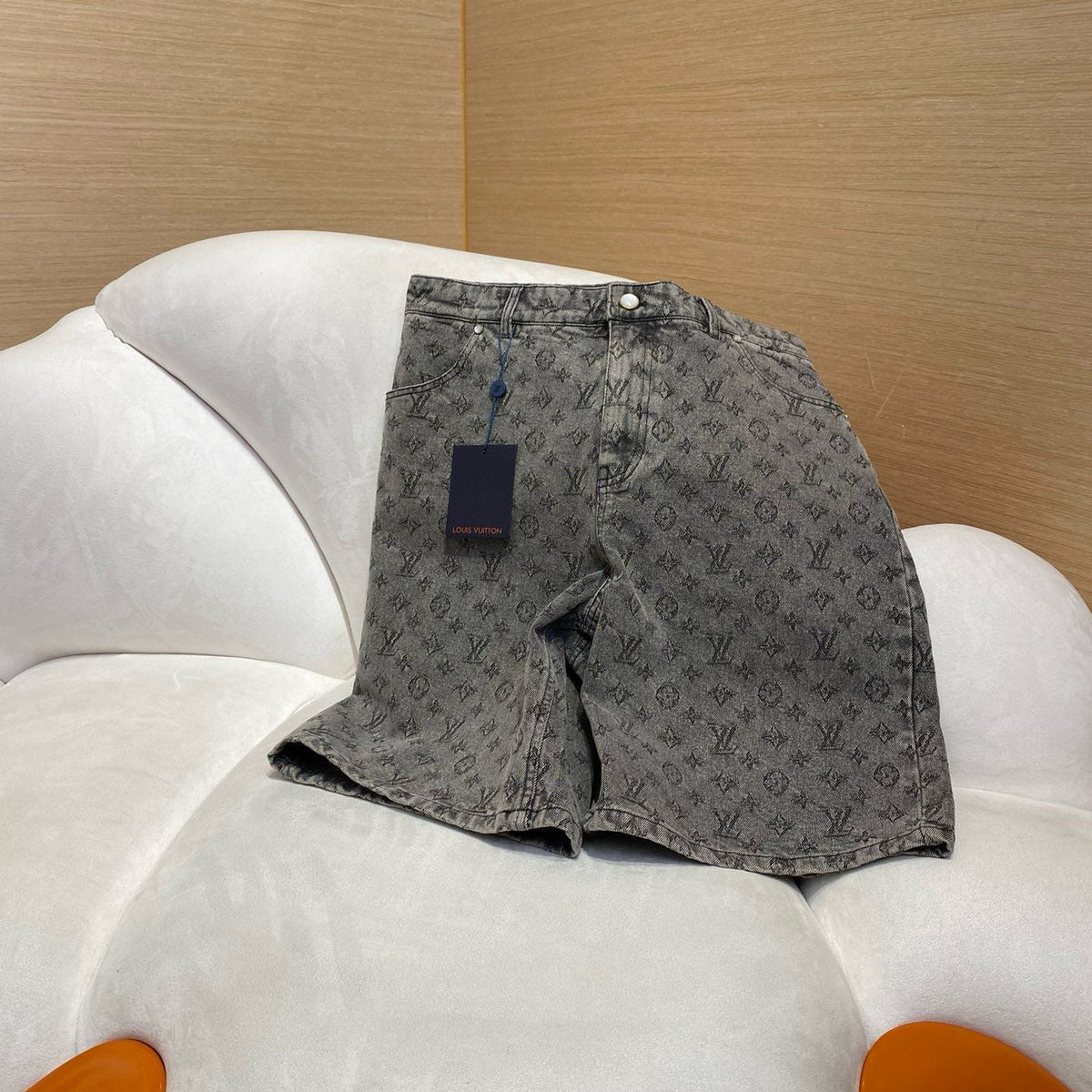 Louis Vuitton Jeans- Louis Vuitton Lou Denim Shorts Classic Everyday Designer Jeans
