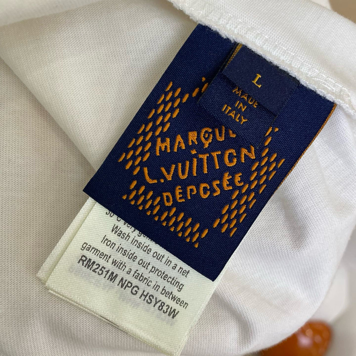 Louis Vuitton T-Shirts- Louis Vuitton Lou T-shirt Premium Designer Cotton T-Shirt