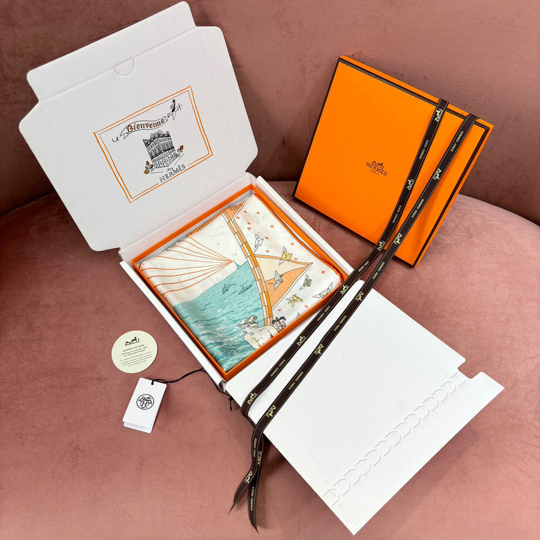 Accessories- Herm Scarve Luxury Designer Fashion Accessory