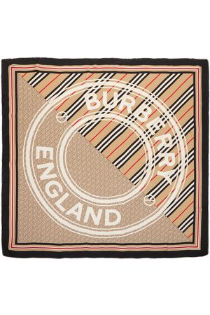 Burberry scarves & shawls luxury designer piece front view