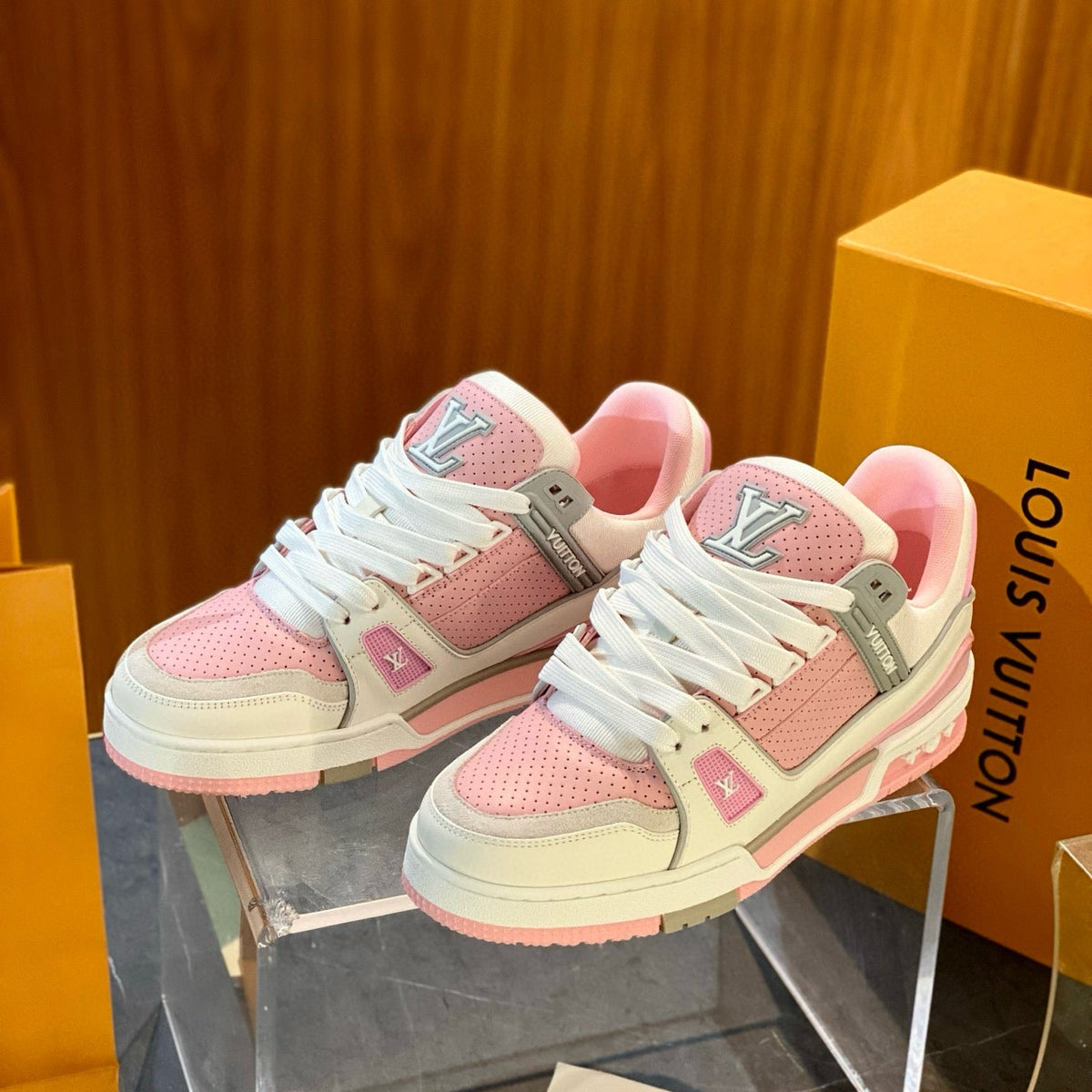 Velouxe Shoes?  Velouxe Lou Trainers Premium Designer Casual Shoes