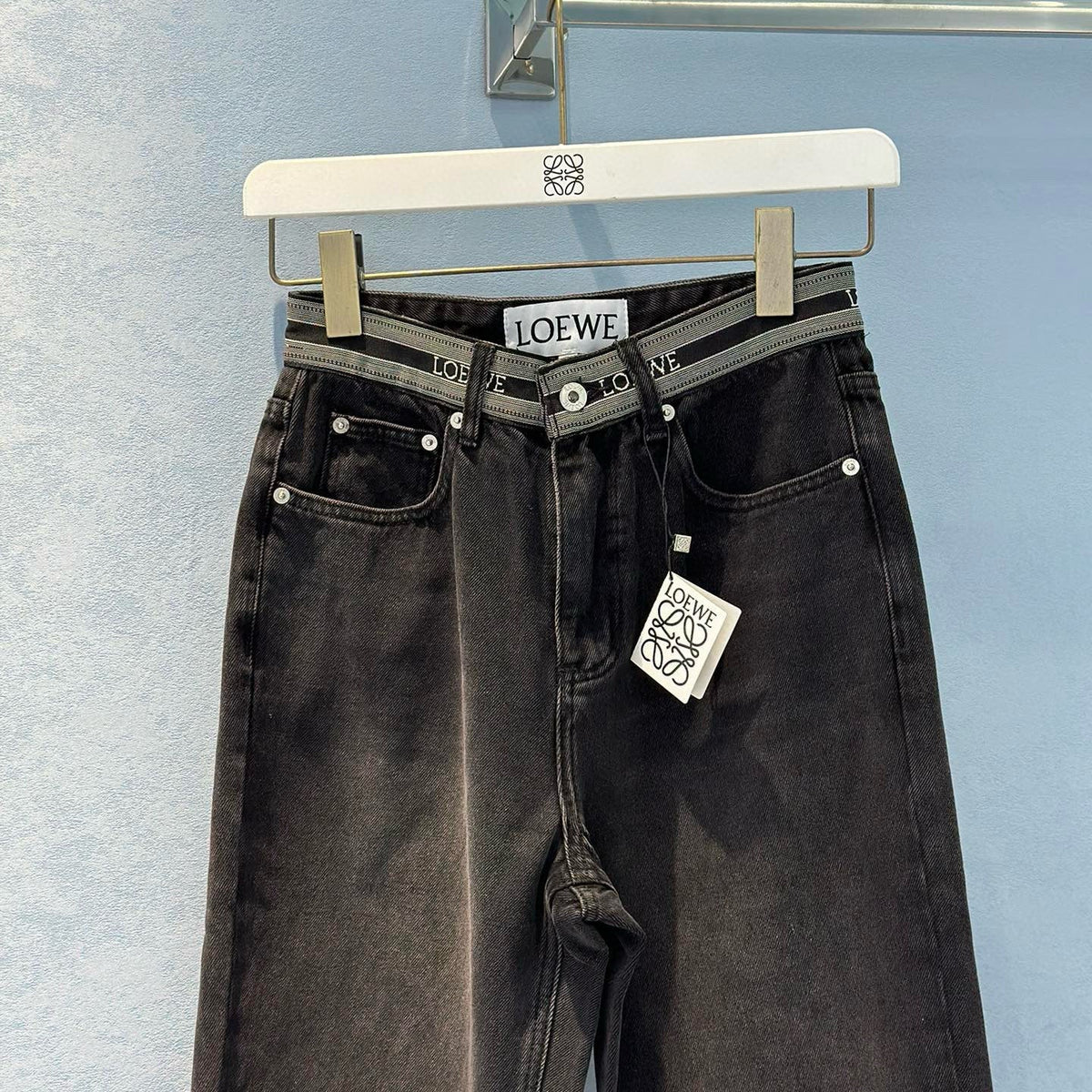 Jeans- Loew Jeans Classic Everyday Designer Jeans
