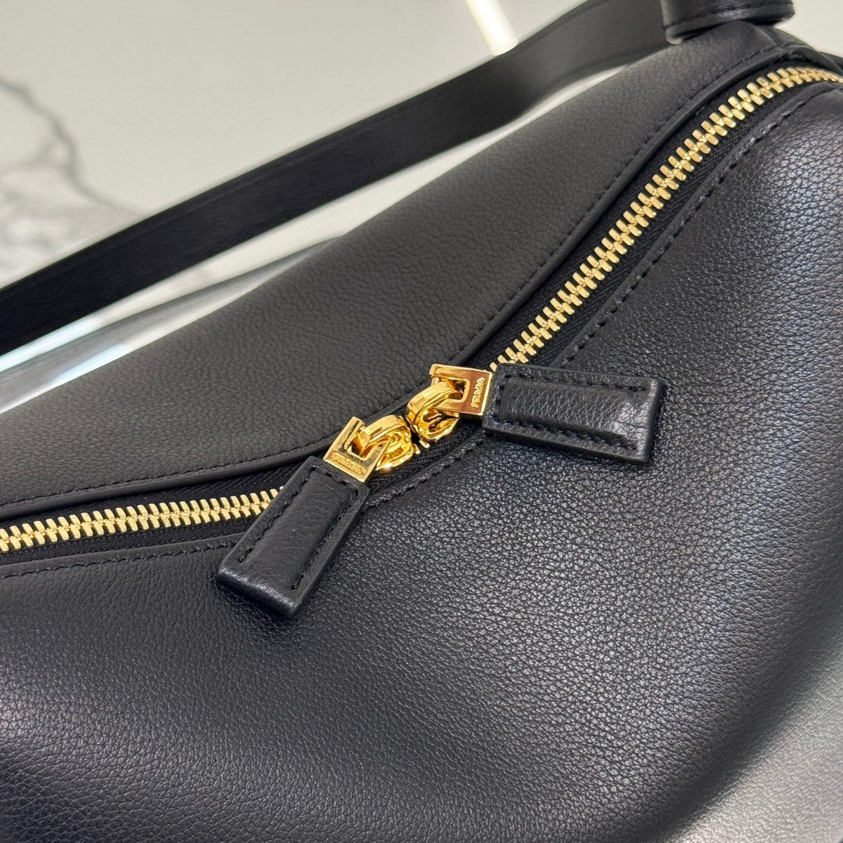 Bags- Pd Leather Handbag Premium Designer Shoulder Bag