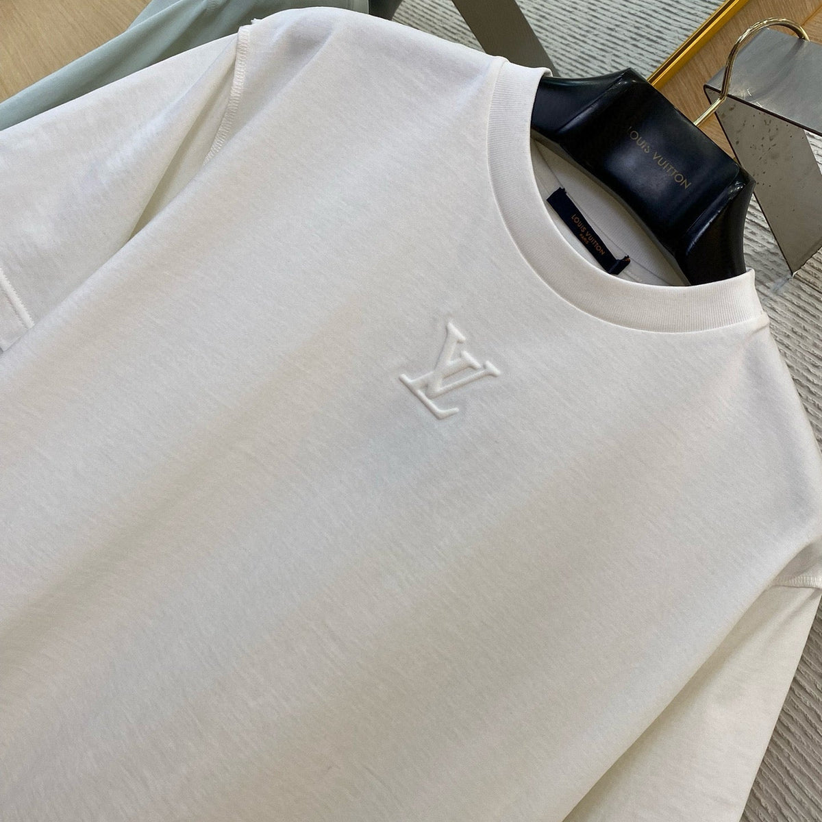 Louis Vuitton T-Shirts- Louis Vuitton Lou T-shirt Premium Designer Cotton T-Shirt