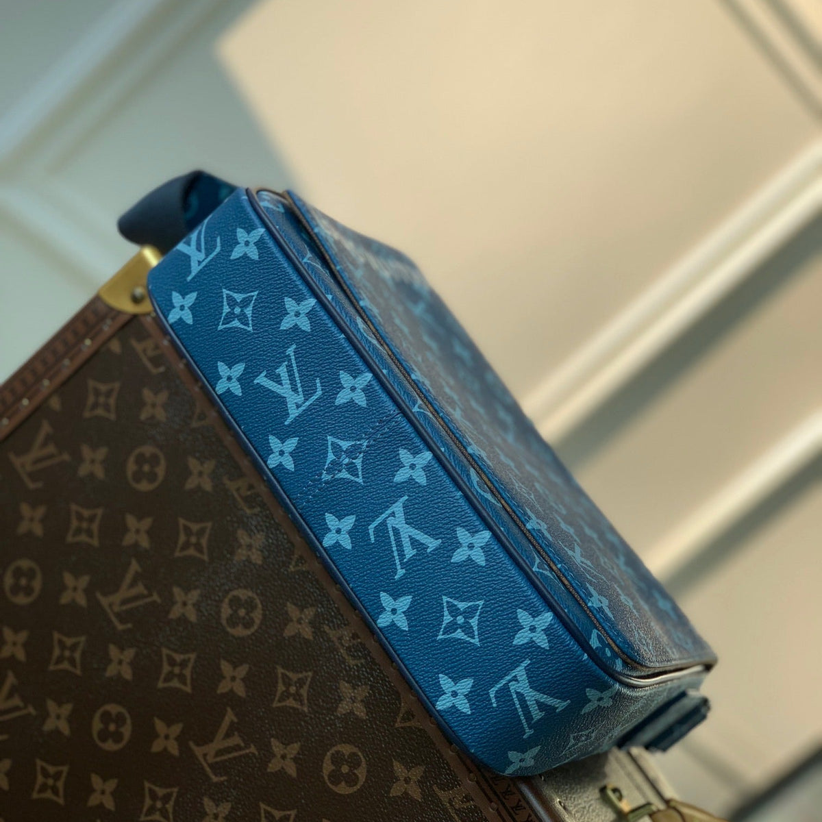 Louis Vuitton Wallets- Louis Vuitton Lou District Pm Messenger Bag Compact Luxury Card Wallet