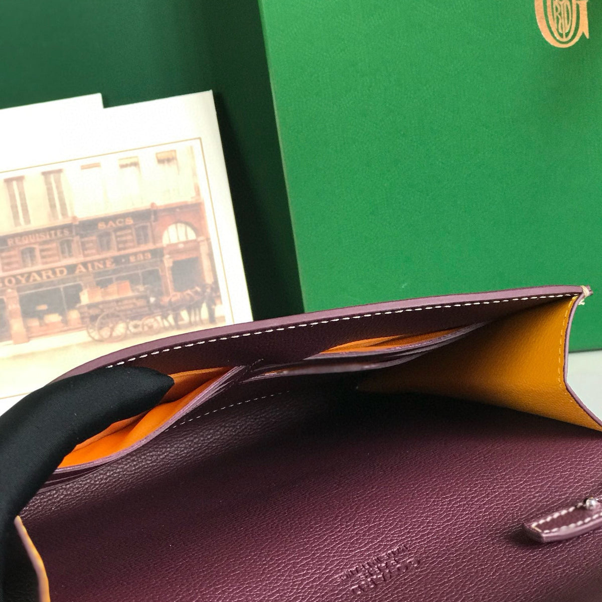 Wallets- Goya Chypre Wallet Pouch Elegant Everyday Leather Wallet