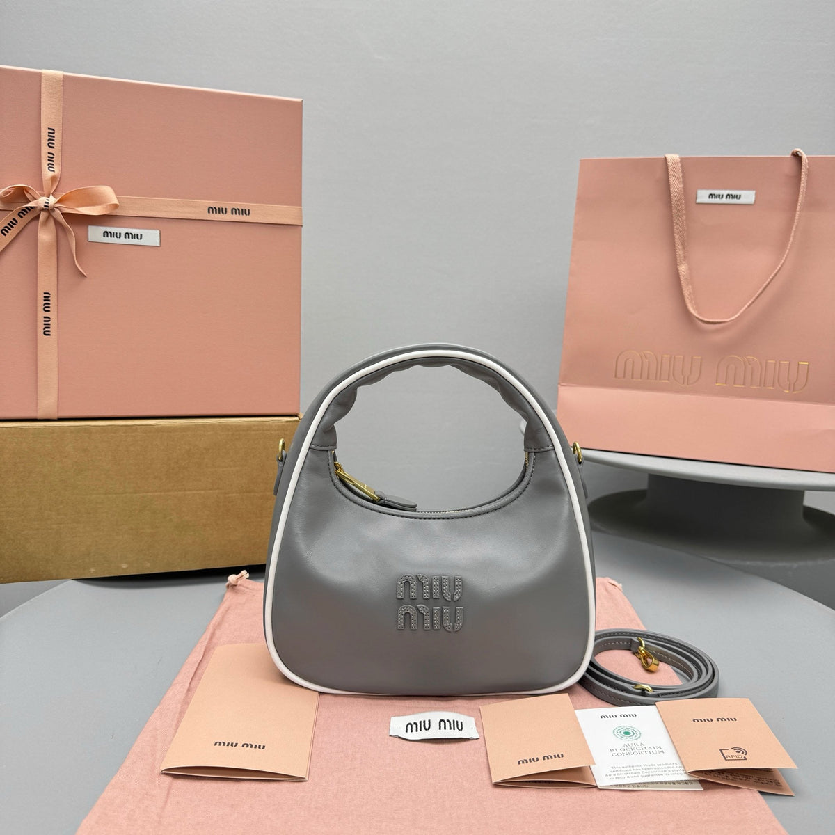 Bags- Miu M Wander Bag Luxury Designer Leather Handbag
