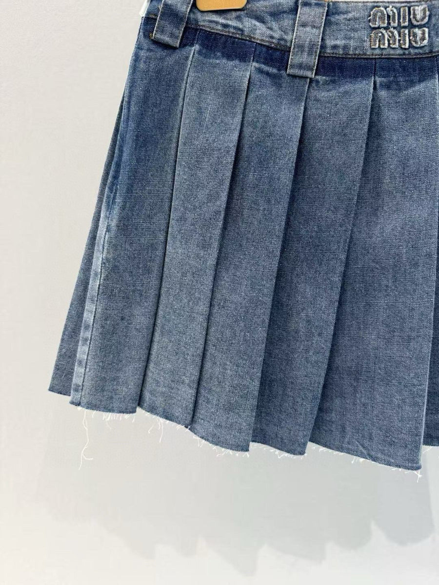 Skirts- Miu M Skirt Elegant Designer Casual Skirt