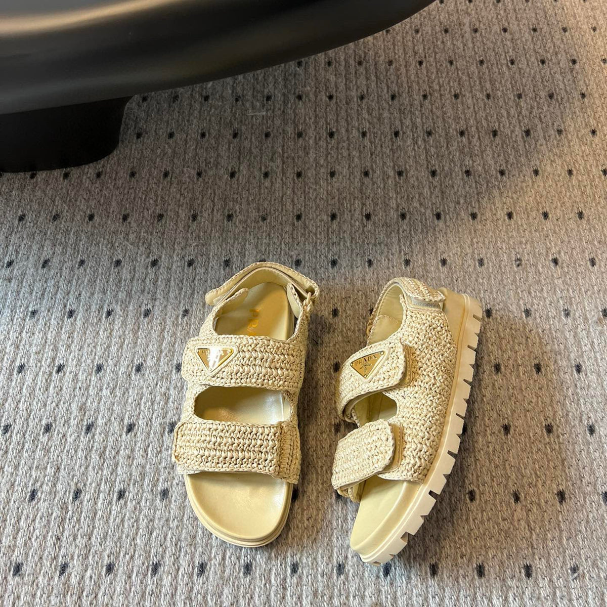 Shoes- Pd Sandals Premium Designer Casual Shoes