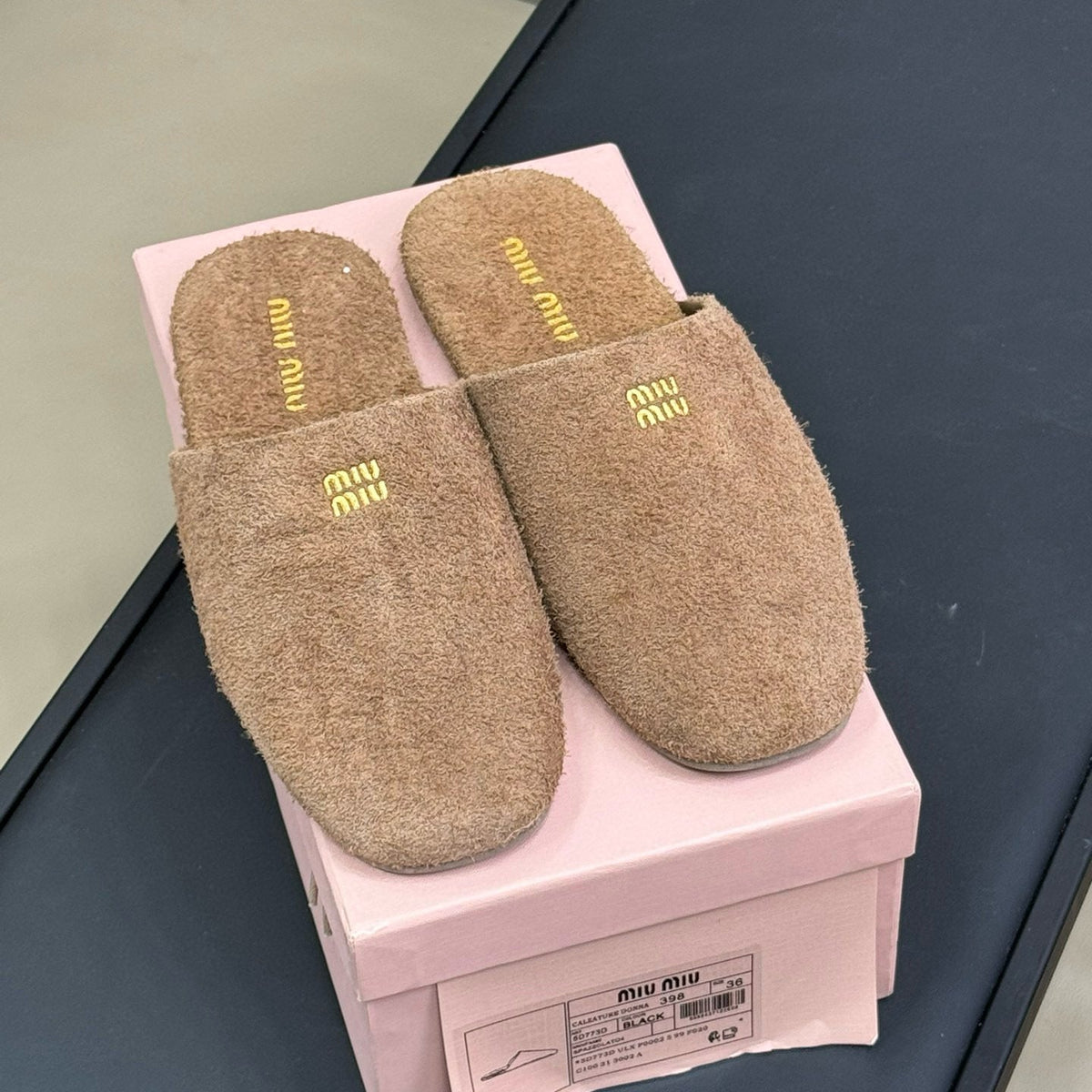 Accessories- Miu M Slippers Premium Everyday Designer Accessory