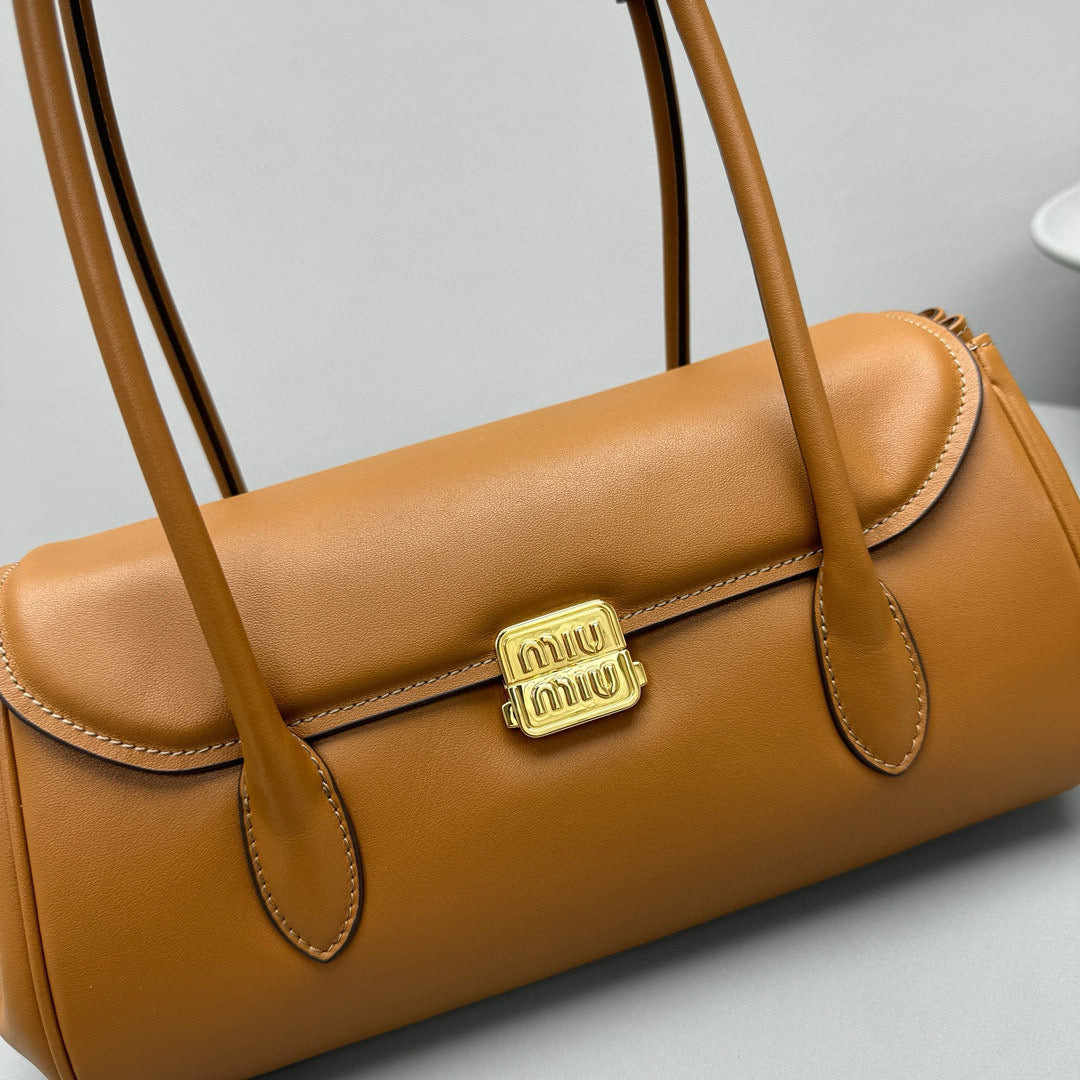 Bags- Miu M Shoulder Bag Elegant Everyday Designer Handbag