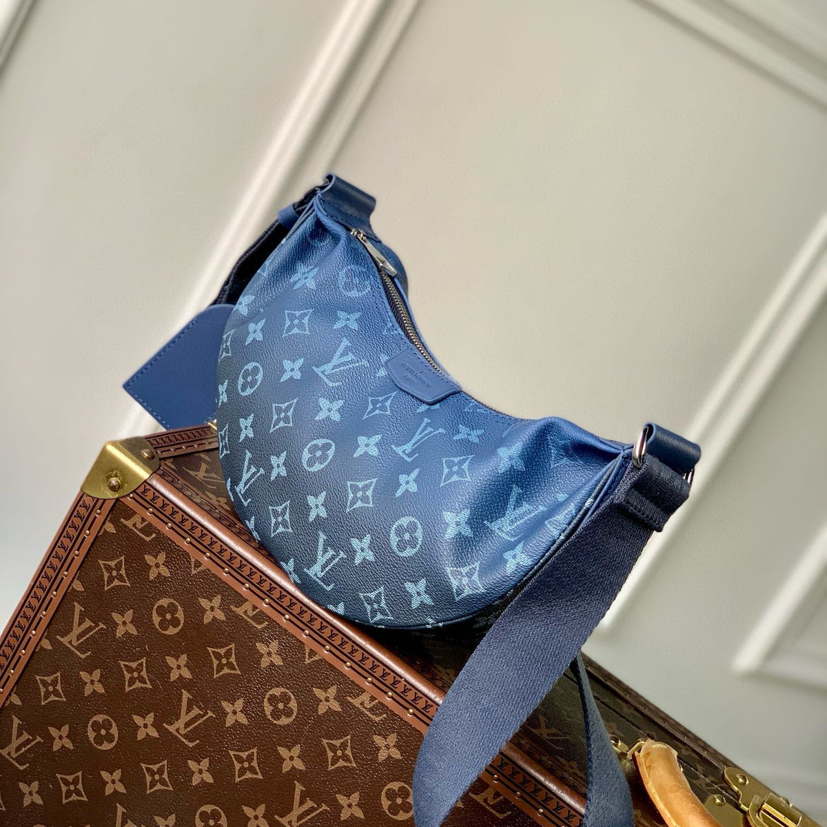 Louis Vuitton Bags- Louis Vuitton Lou Hamac Bag Elegant Everyday Designer Handbag