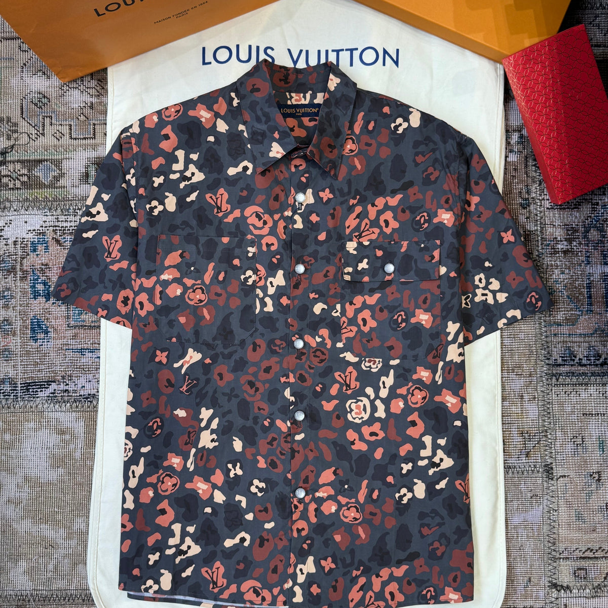 Velouxe Tops?  Velouxe Lou Shirt Premium Designer Casual Top