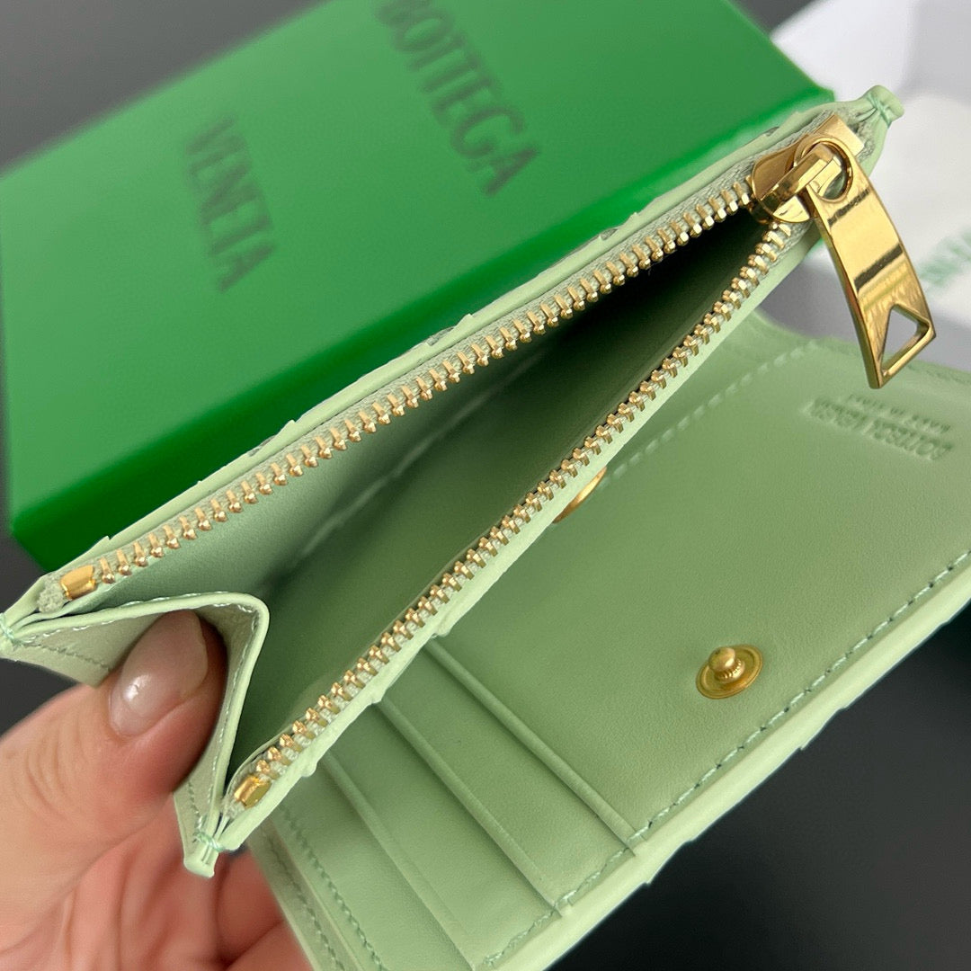 Bottega Veneta Wallets- Bottega Veneta Intrecciato Small Bi-fold Wallet Compact Luxury Card Wallet