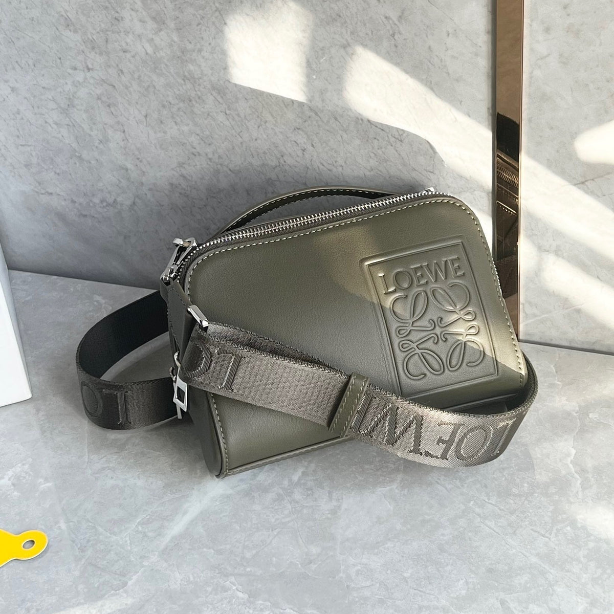 Bags- Loew Mini Camera Crossbody Bag Premium Designer Shoulder Bag