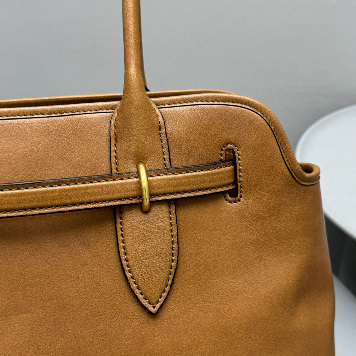 Bags- Miu M Aventure Nappa Leather Bag Elegant Everyday Designer Handbag