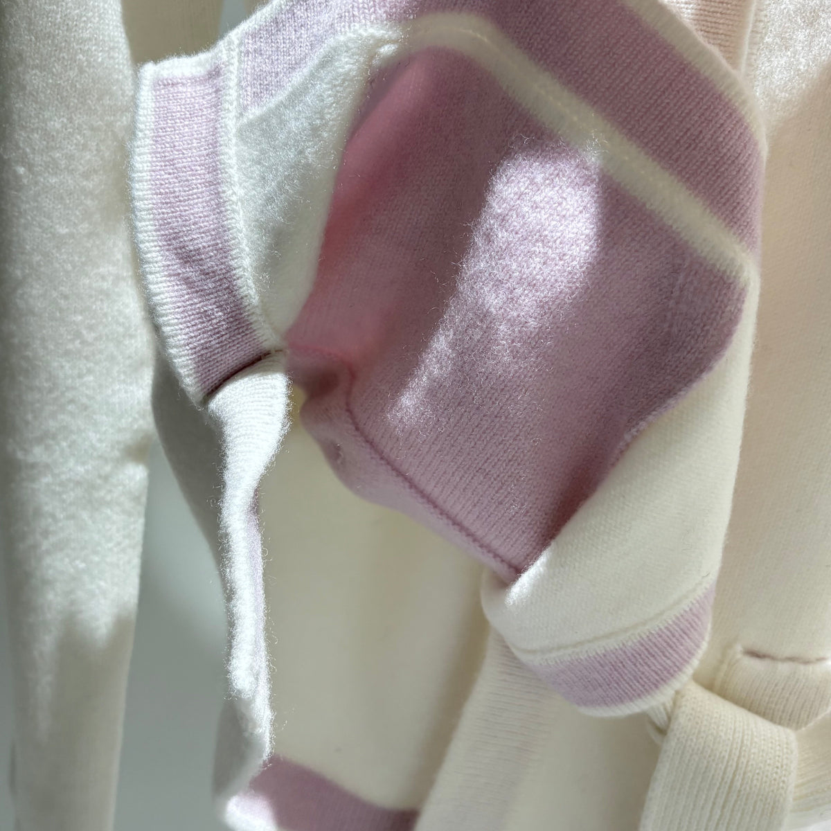 Chanel Sweaters? Chanel Cardigan Luxury Designer Knit Sweater