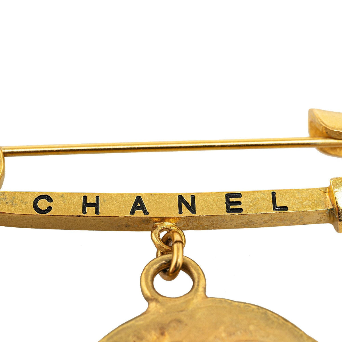 Chanel Jewellery? Chanel Medallion Costume Brooch (-p5Fz3w) Elegant Everyday Fine Jewellery