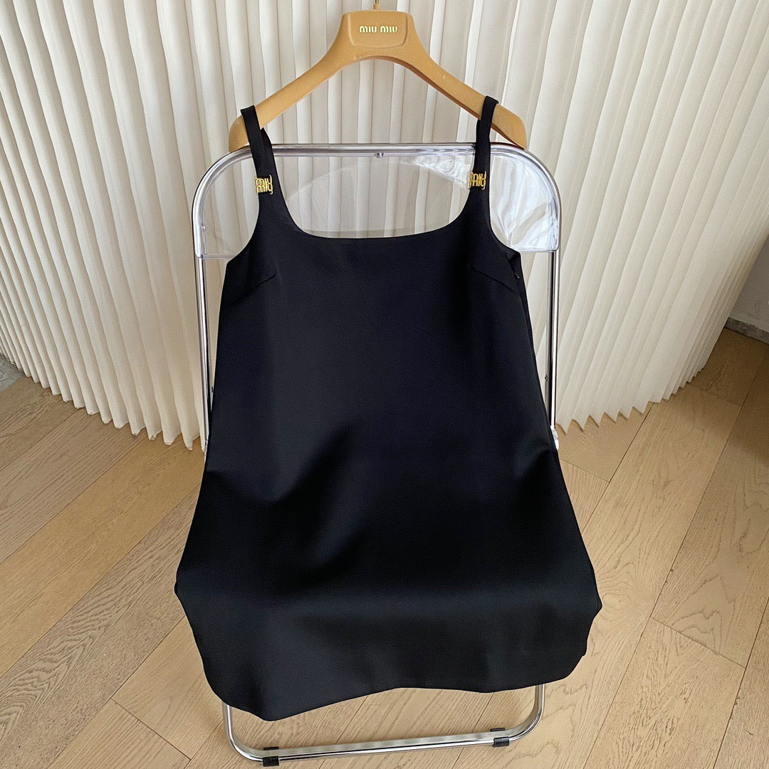 Dresses- Miu M Dress Chic Everyday Designer Dress