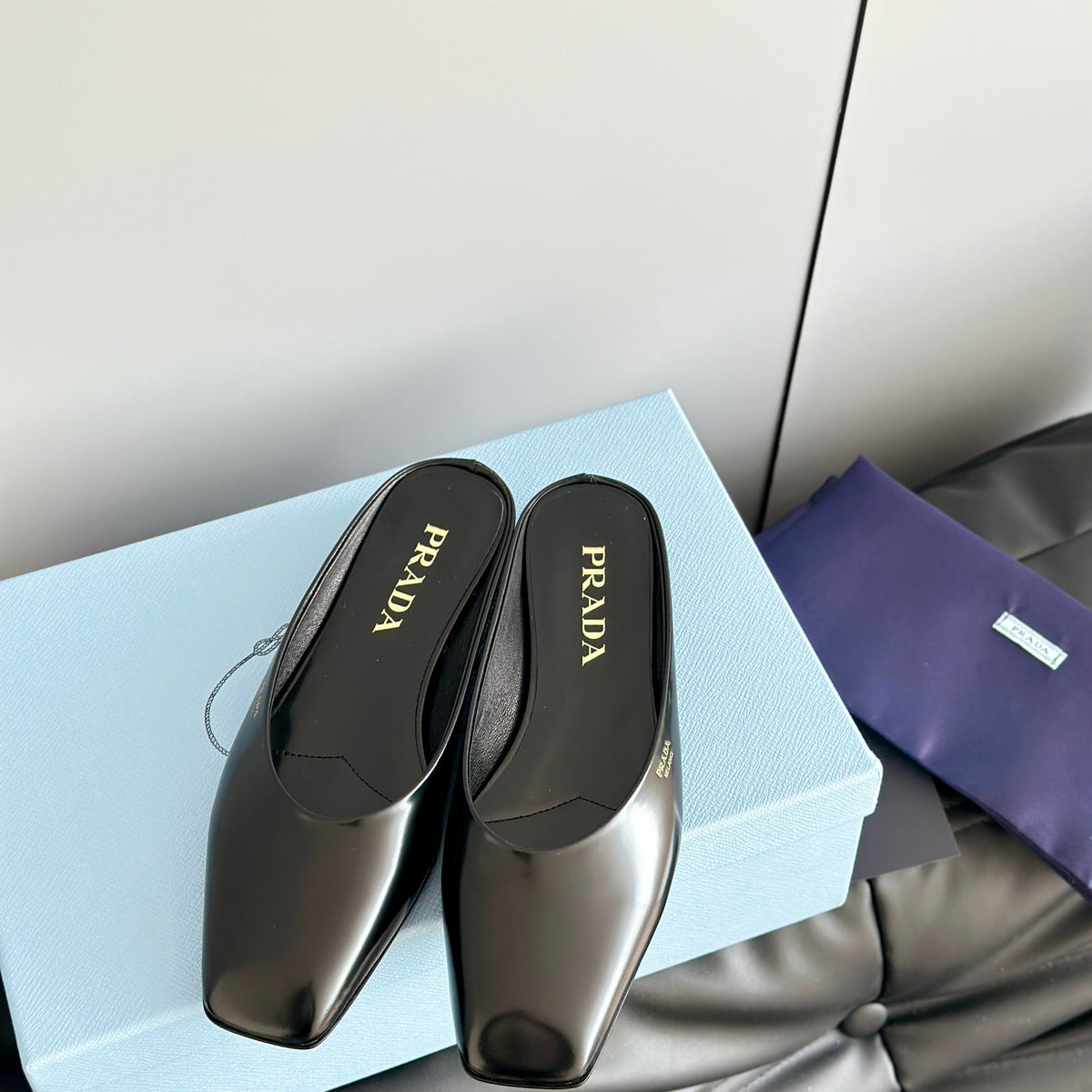 Accessories- Pd Mules Luxury Designer Fashion Accessory