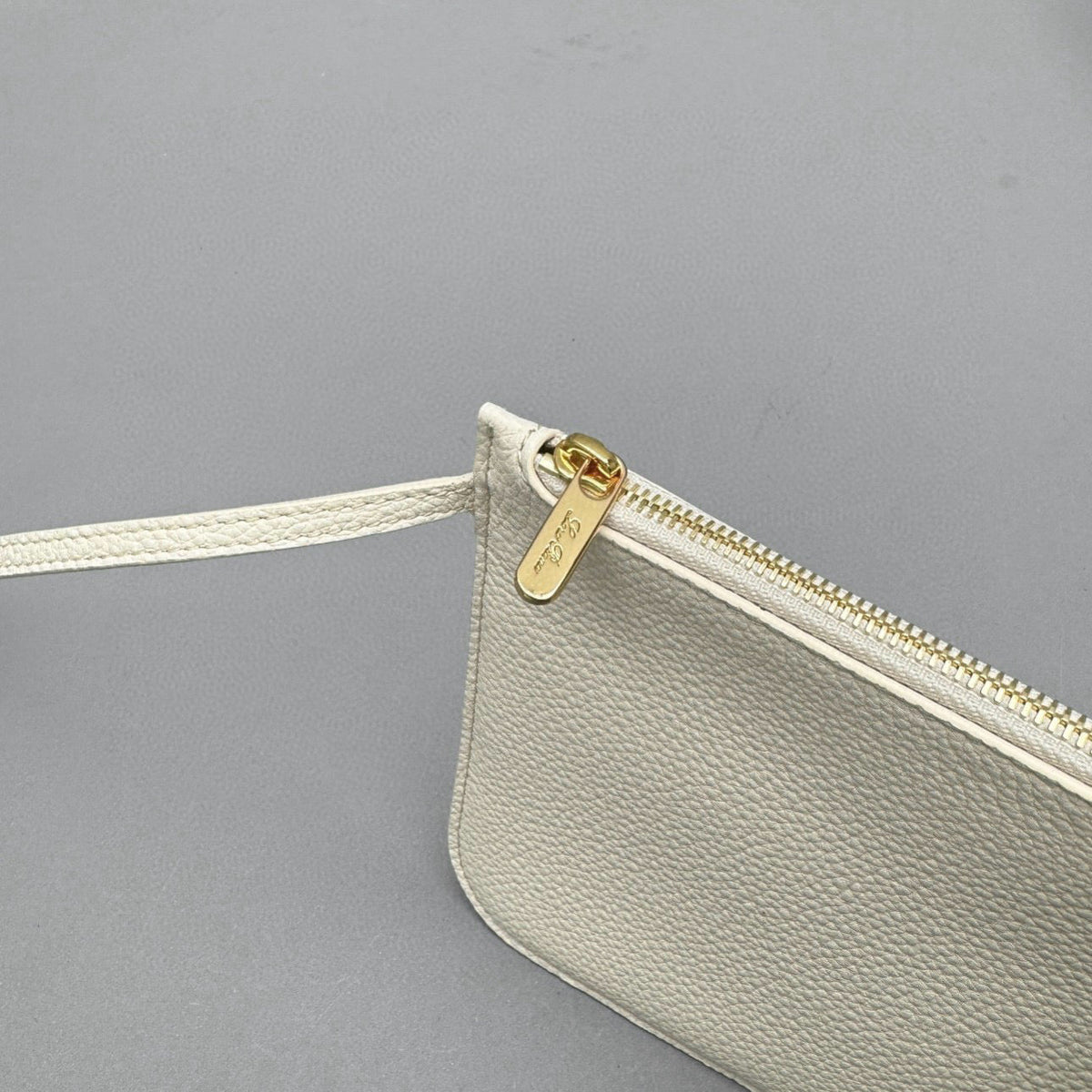 Bags- Loro P Loom Bag L32 Elegant Everyday Designer Handbag