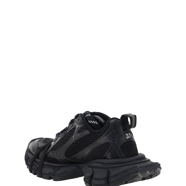 Balenciaga athletic side profile designer luxury fashion