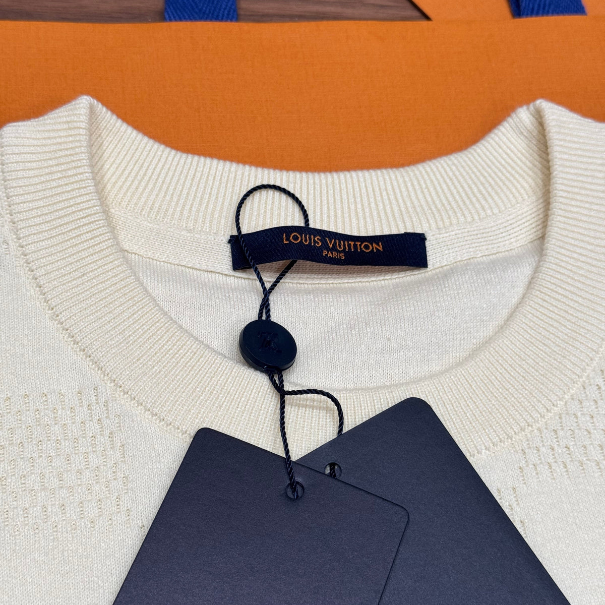 Louis Vuitton T-Shirts- Louis Vuitton Lou T-shirt Premium Designer Cotton T-Shirt