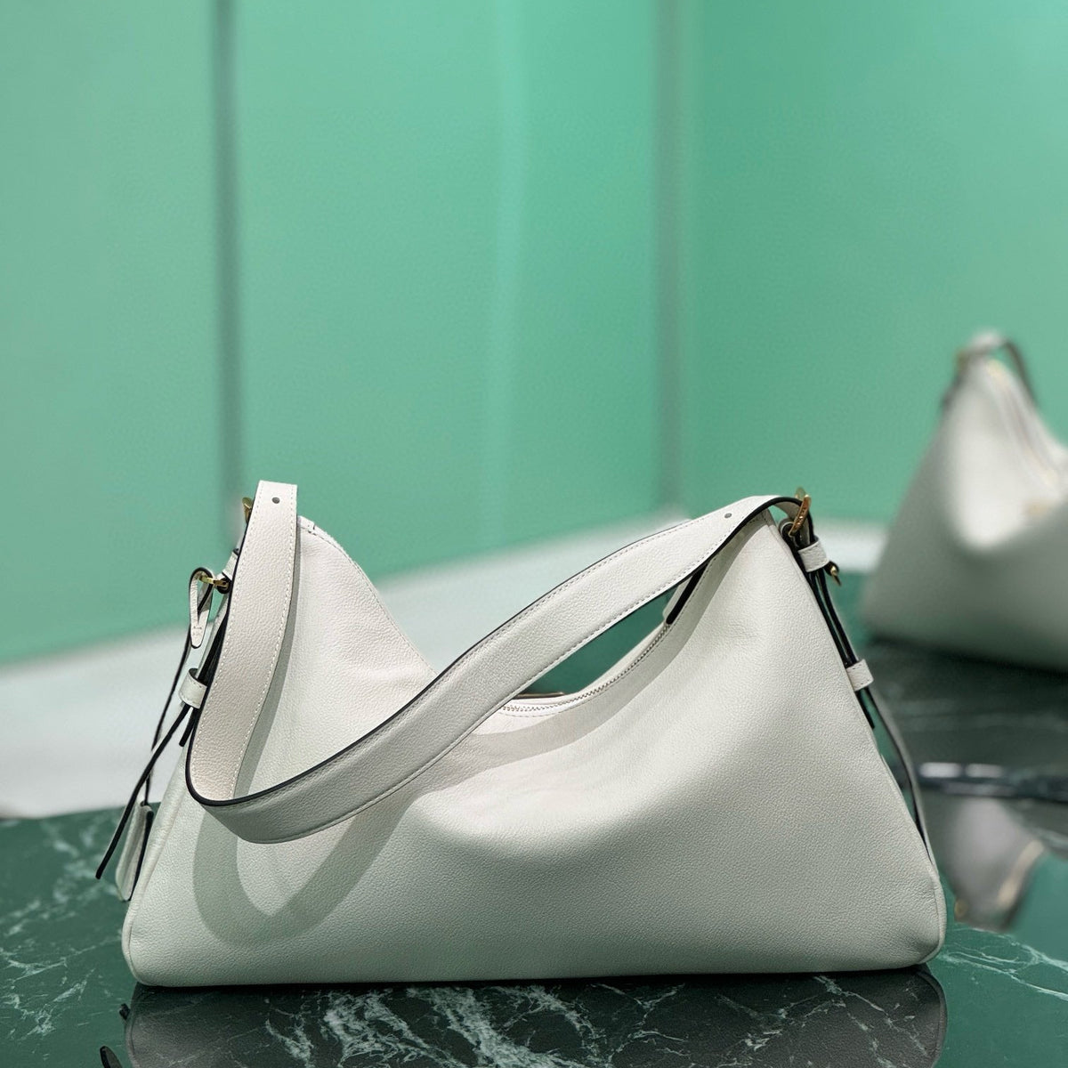 Bags- Pd Aimee Large Shoulder Bag Elegant Everyday Designer Handbag