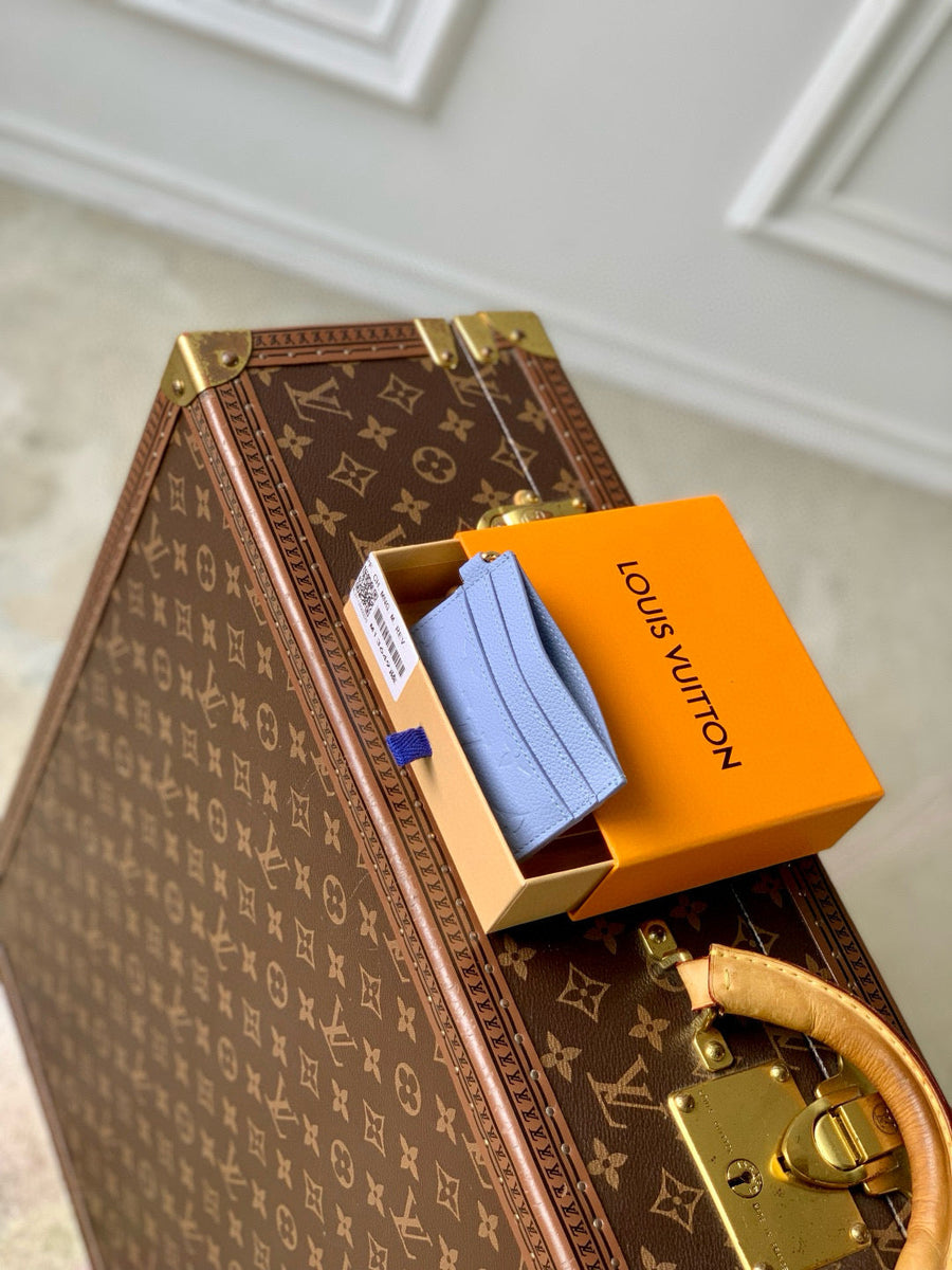 Louis Vuitton Wallets- Louis Vuitton Lou Charms Card Holder Elegant Everyday Leather Wallet