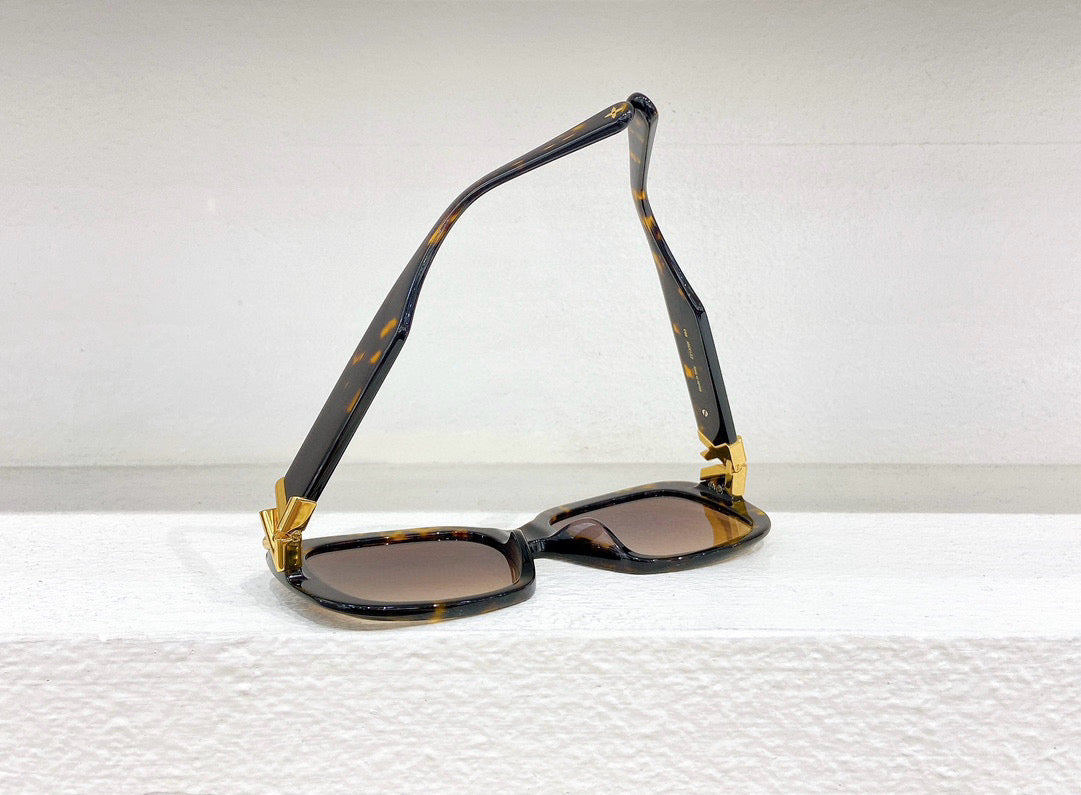 Louis Vuitton Sunglasses- Louis Vuitton Lou Sunglasses Premium Fashion Designer Sunglasses