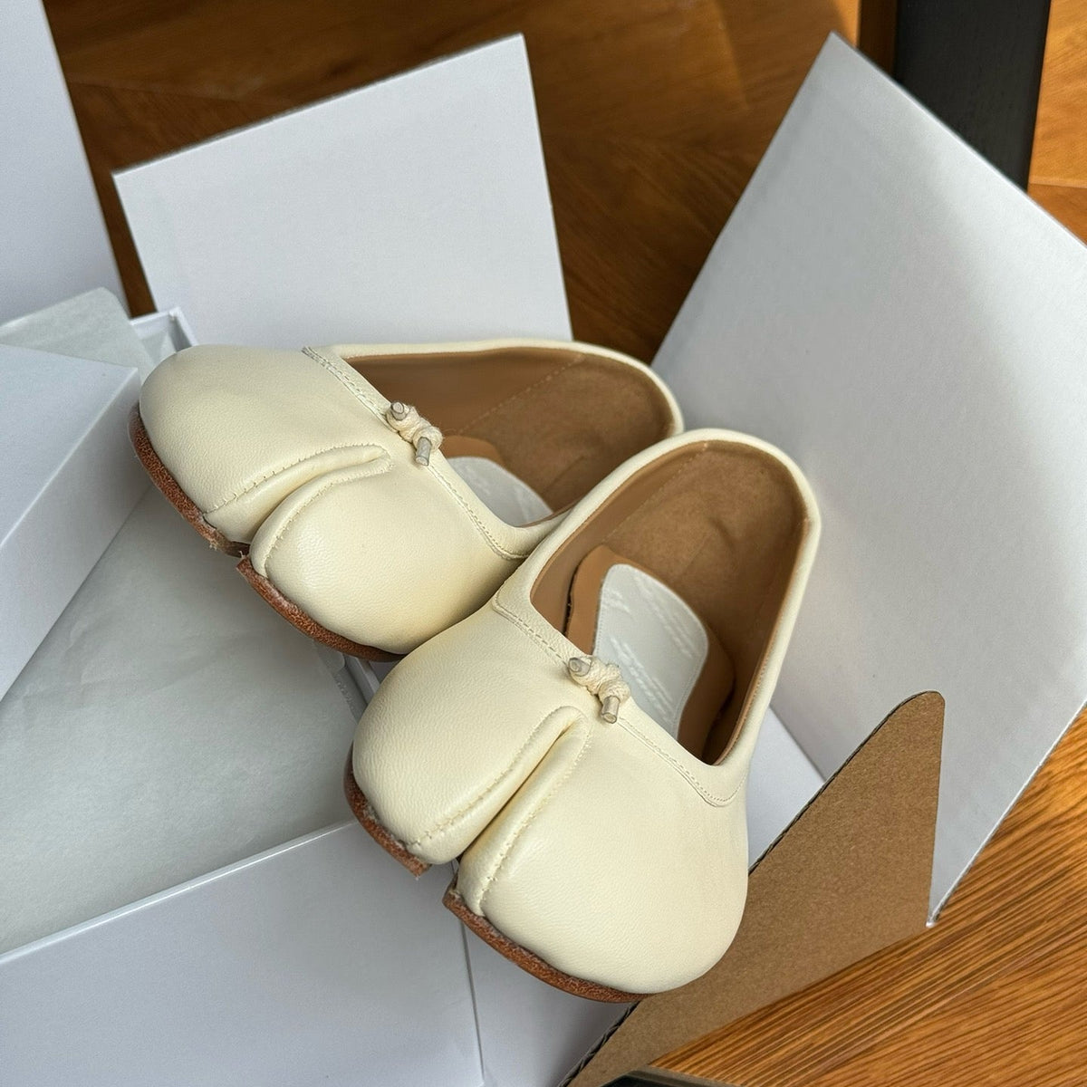Shoes- Maison M Tabi Ballet Flats Premium Designer Casual Shoes