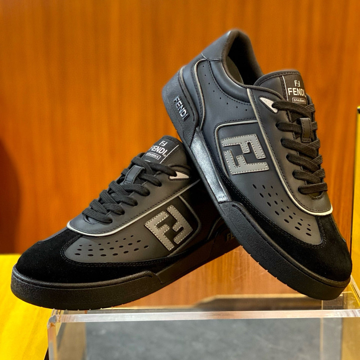 Shoes- Fen Match Sneaker Premium Designer Casual Shoes