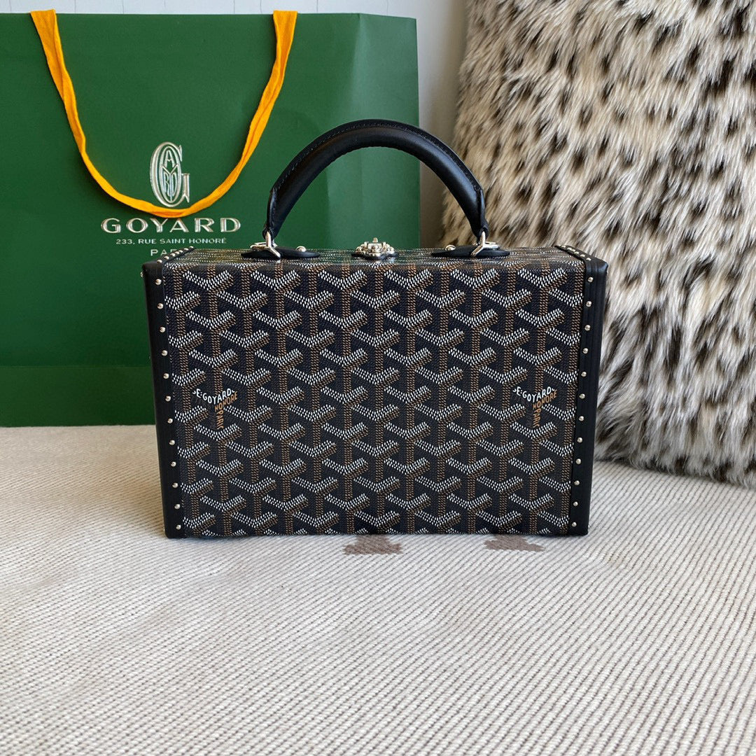 Bags- Goya Grand Hotel Trunk Bag Premium Designer Shoulder Bag