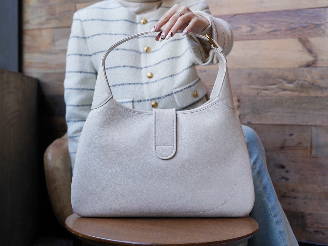 Gucci Bags- Gucci Aphrodite Medium Shoulder Bag Elegant Everyday Designer Handbag
