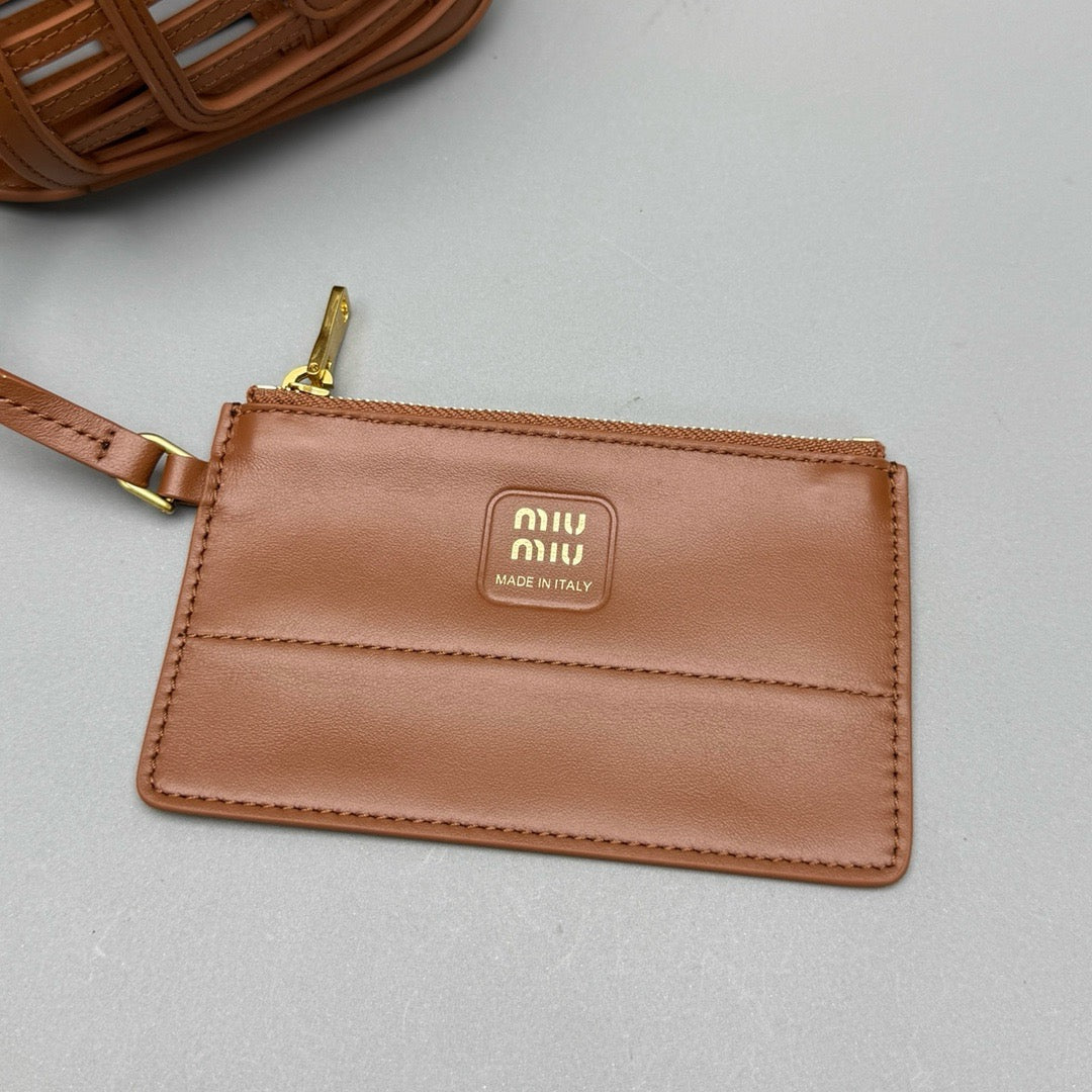 Bags- Miu M Leather Basket Bag Luxury Designer Leather Handbag