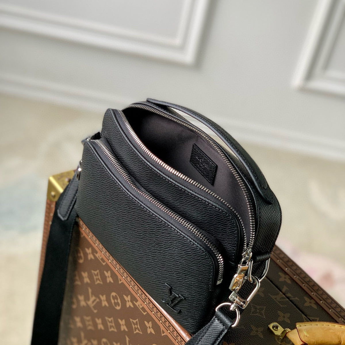 Louis Vuitton Bags- Louis Vuitton Lou Avenue Messenger Bag Premium Designer Shoulder Bag