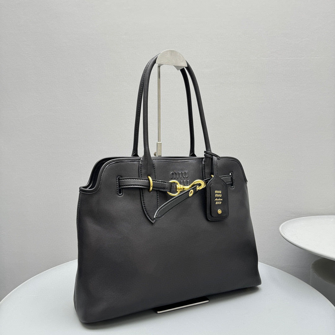 Bags- Miu M Aventure Nappa Leather Bag Elegant Everyday Designer Handbag