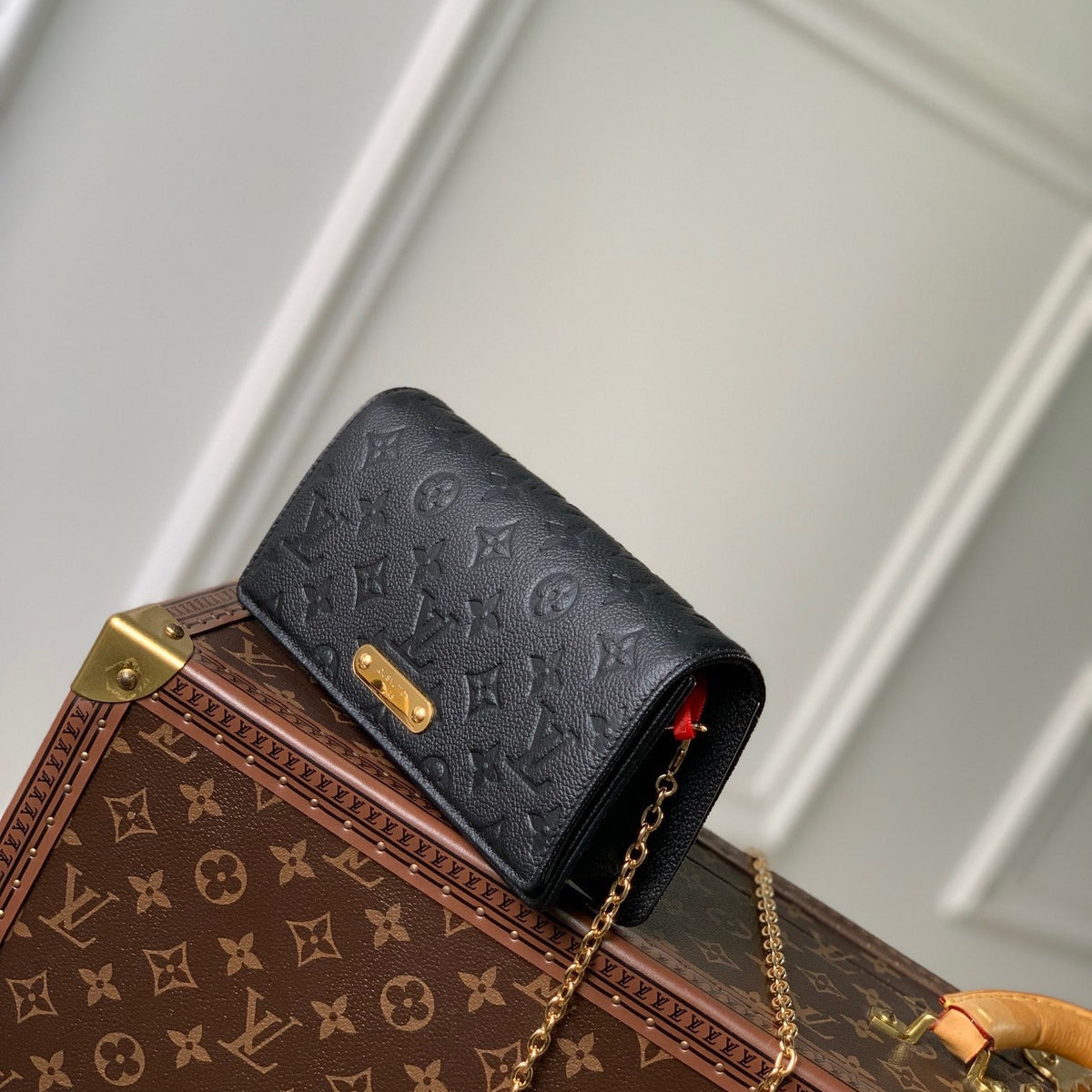 Louis Vuitton Wallets- Louis Vuitton Lou Lily Wallet On Chain Premium Leather Designer Wallet