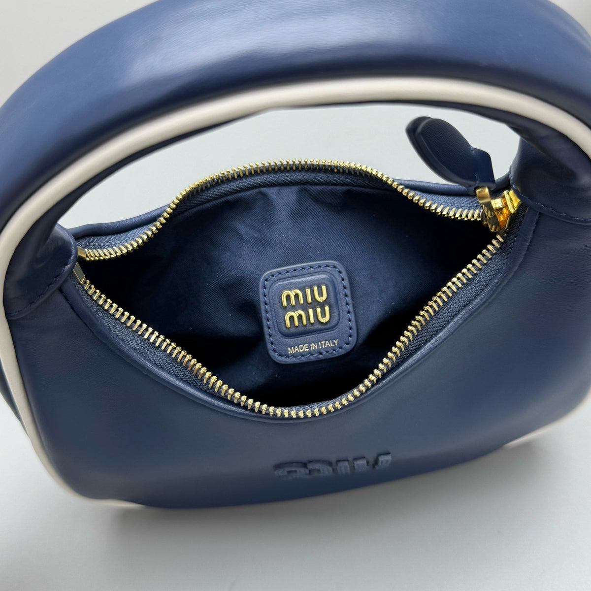 Bags- Miu M Wander Bag Premium Designer Shoulder Bag