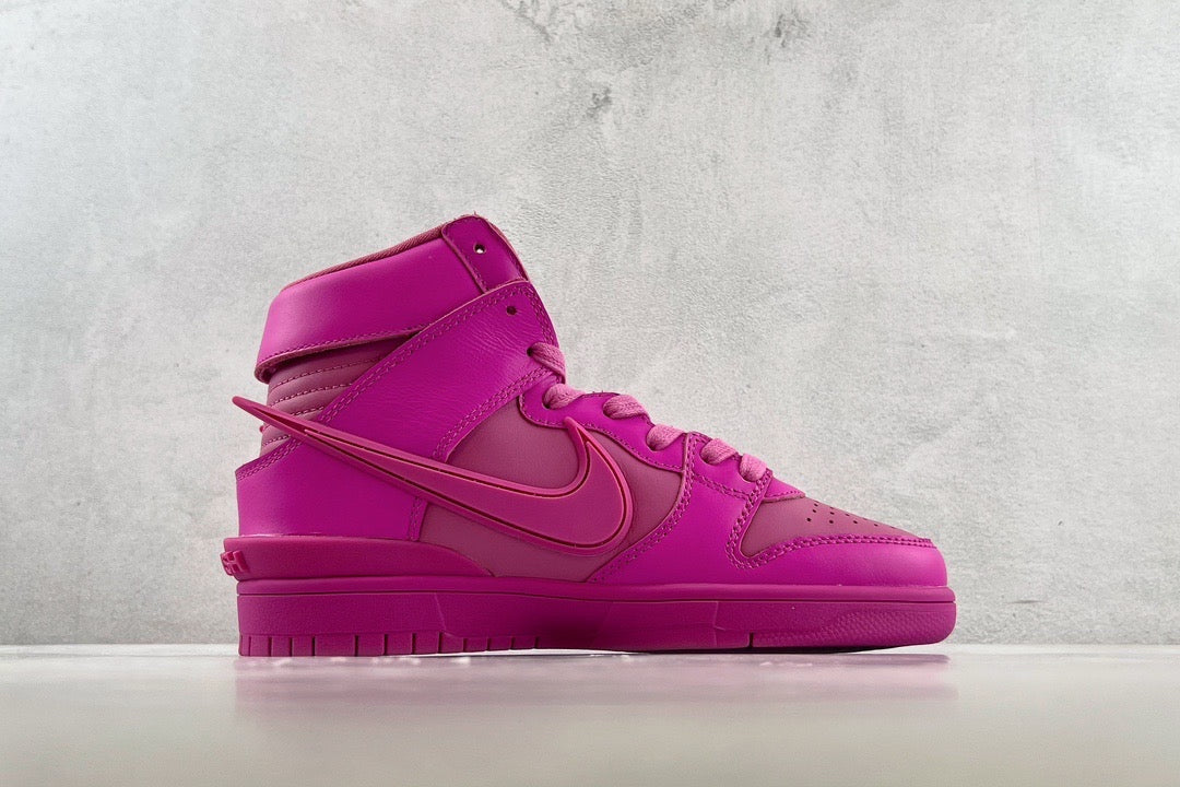 Shoes- Dunk Laser Premium Designer Casual Shoes
