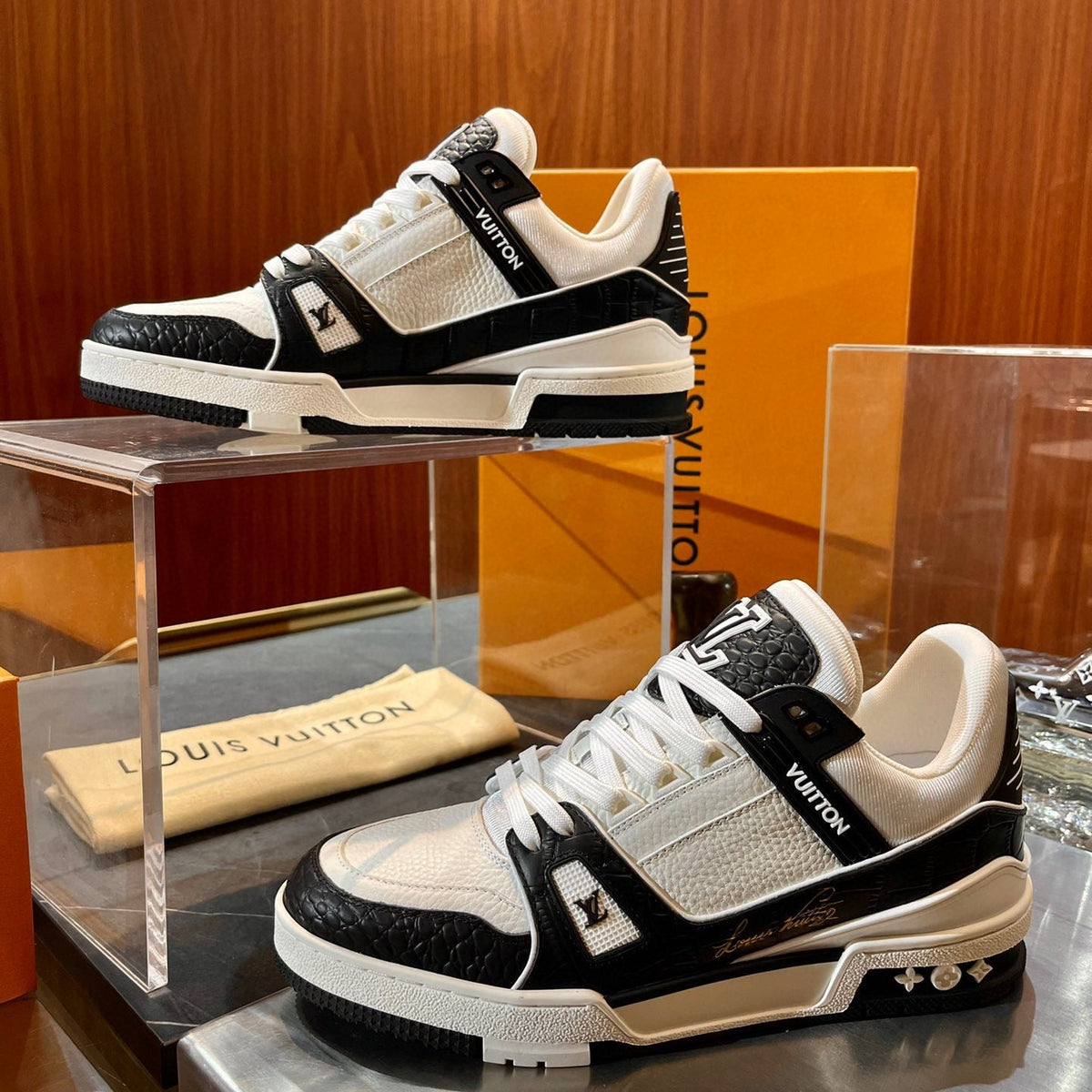 Louis Vuitton Shoes- Louis Vuitton Lou Trainers Premium Designer Casual Shoes