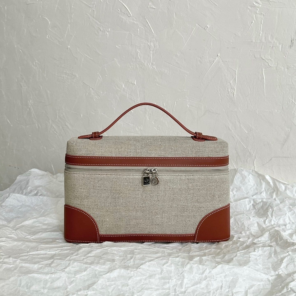 Bags- Loro P Extra Pouch L27 Luxury Designer Leather Handbag