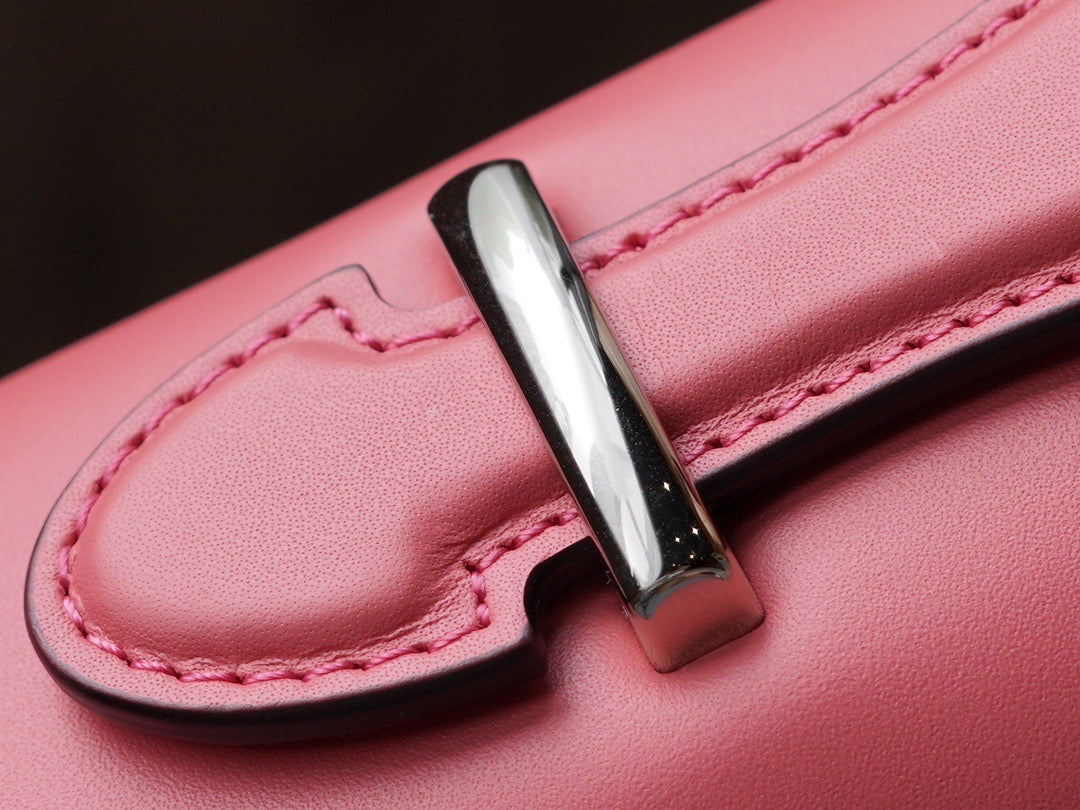 Gucci Wallets- Gucci Petite Mini Shoulder Bag Compact Luxury Card Wallet