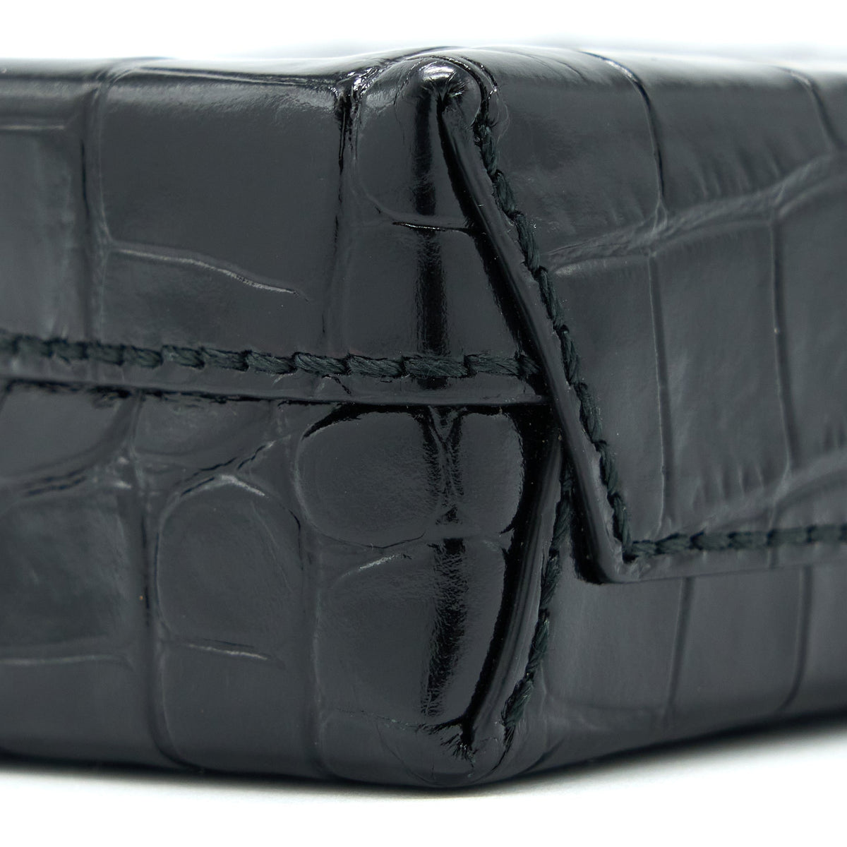Balenciaga authentic luxury handbag Black calf craftsmanship
