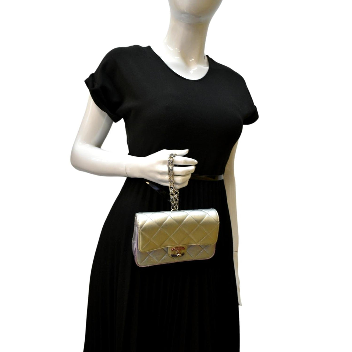 Chanel Wallets? Chanel Gradient Metallic Quilted Calfskin Leather Clutch Bag Silver Elegant Everyday Leather Wallet